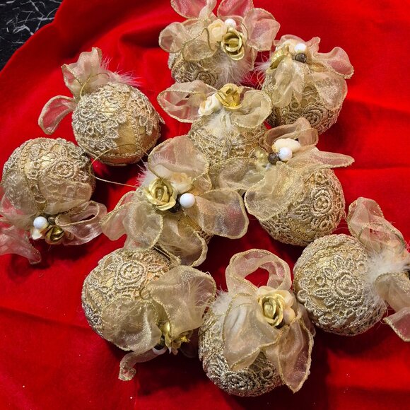 Handcrafted Christmas Ornaments. Gold fabric - Picture 1 of 4
